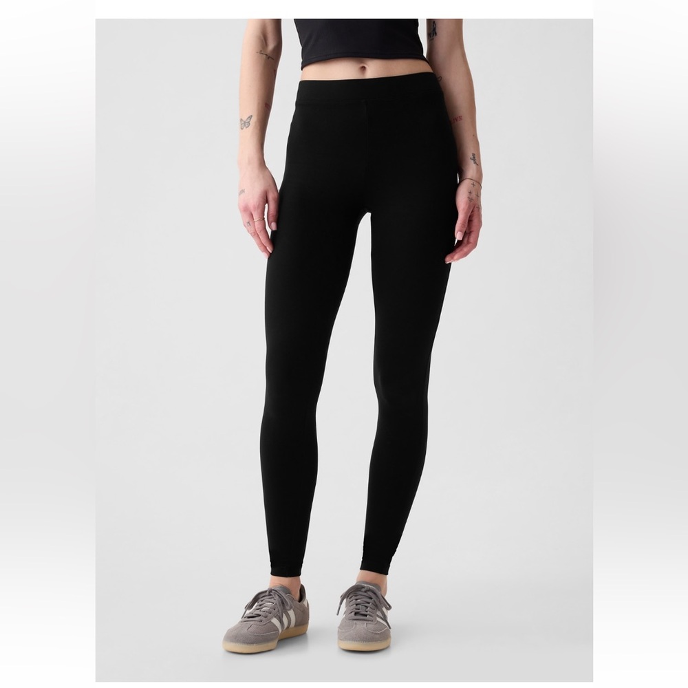 NWT! GAP Highly Rated Customer Favorite Basic Black Leggings Size Small